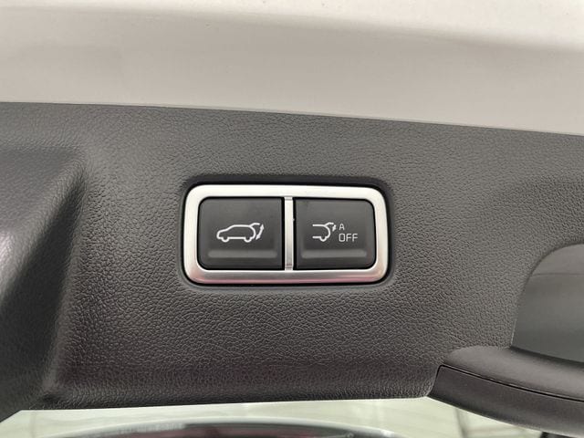 2025 Kia Sorento EX - Photo 16