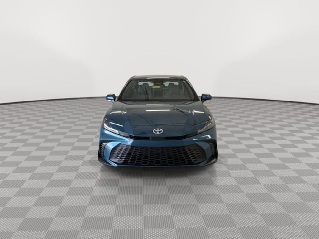 Used 2025 Toyota Camry SE Sedan