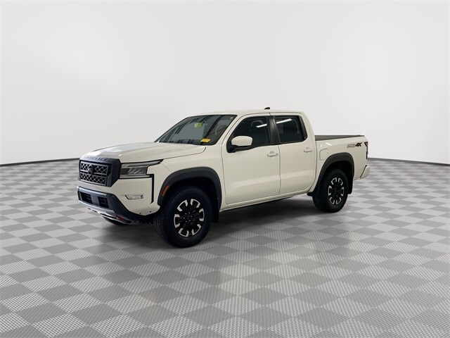 2022 Nissan Frontier PRO-4X photo 4