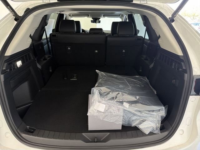 2026 Mazda CX-90 Preferred Package - Photo 15
