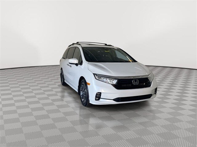 2023 Honda Odyssey Elite photo 2