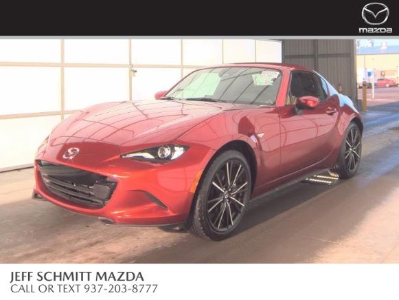 2025 Mazda MX-5 Miata Grand Touring Auto's photo
