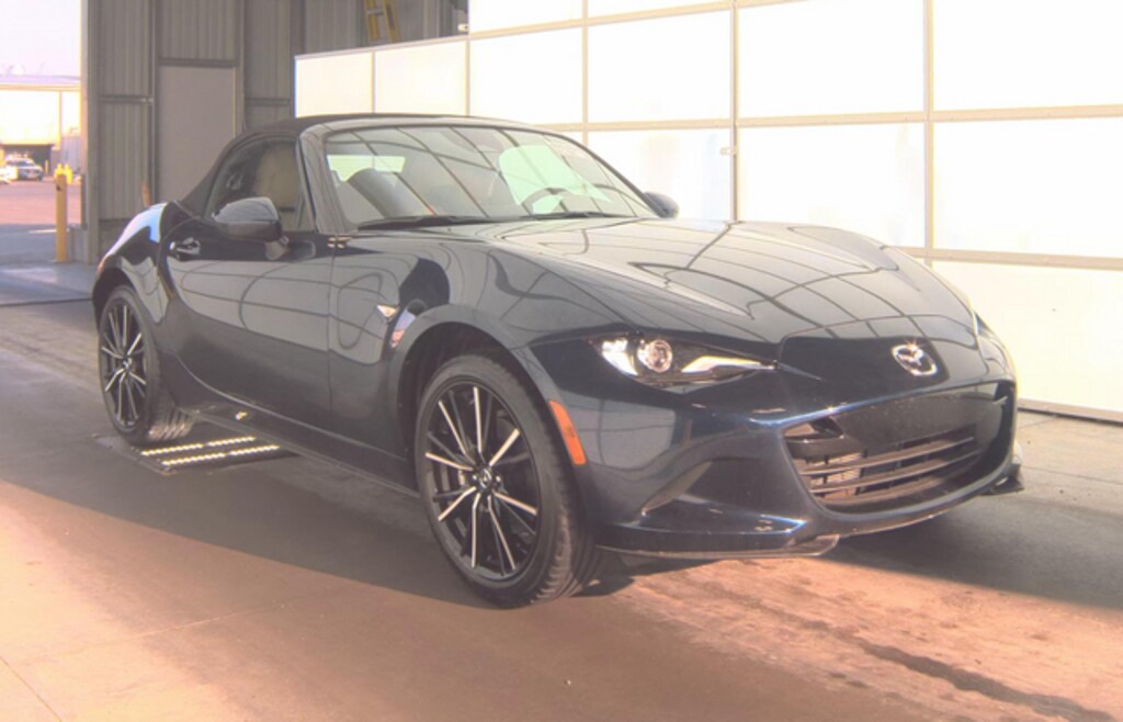 Used 2025 Mazda MX-5 Miata Grand Touring Convertible