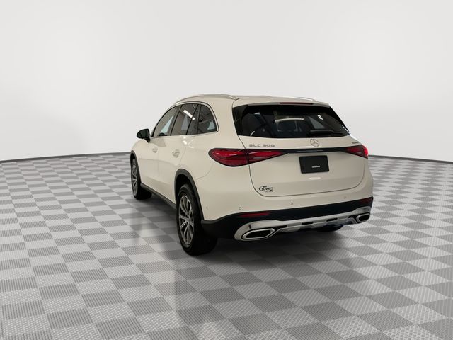 2025 Mercedes-Benz GLC Base - Photo 8