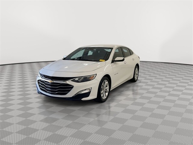 2024 Chevrolet Malibu 1LT photo 4