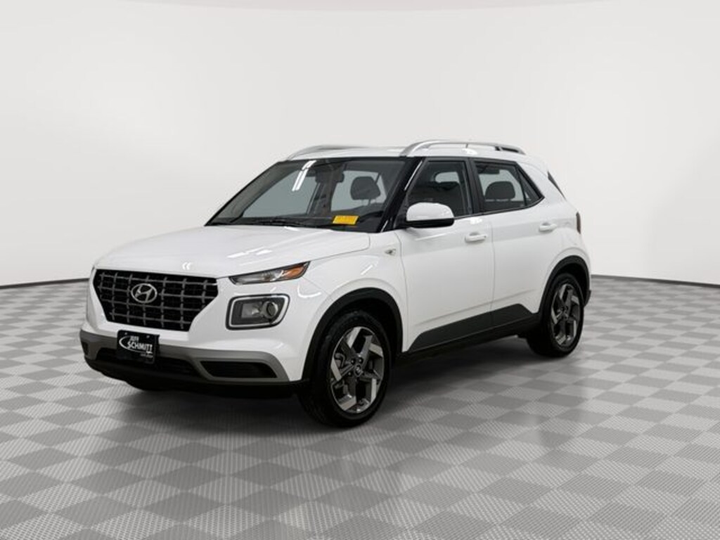Used 2025 Hyundai Venue SEL SUV