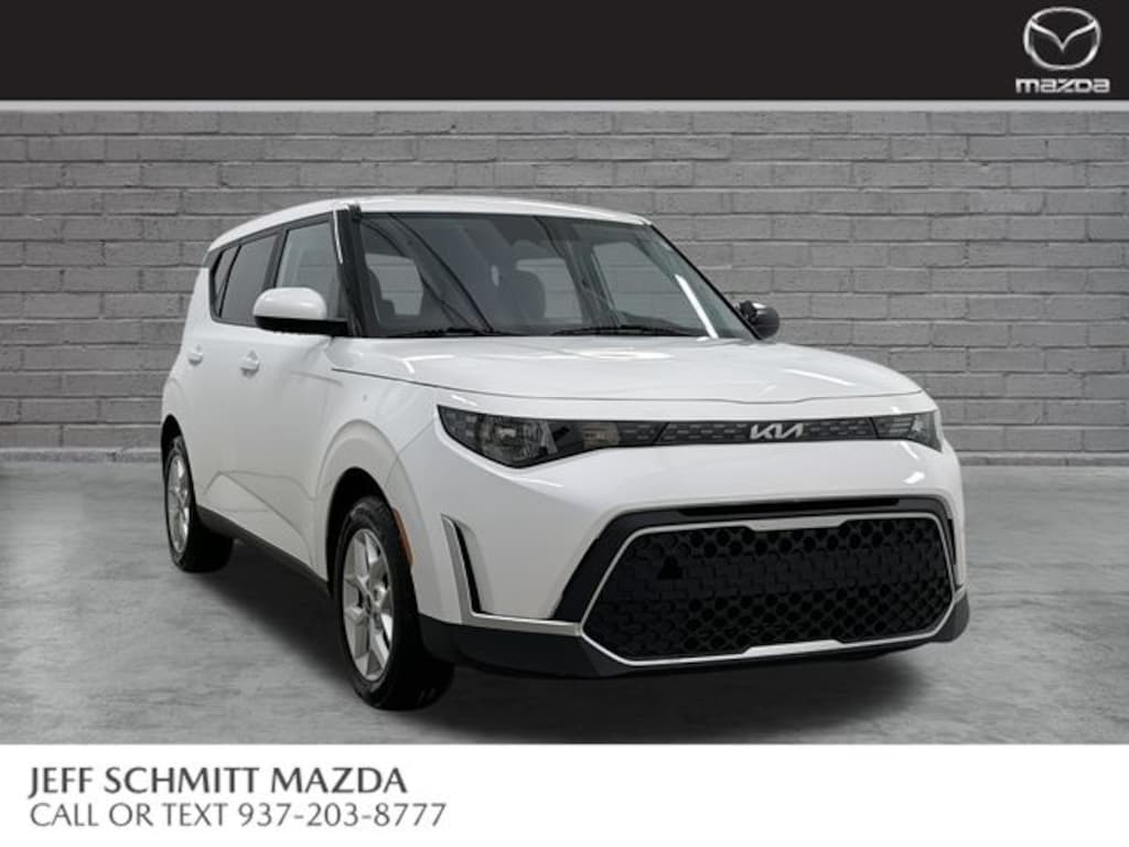 Used 2023 Kia Soul LX Hatchback