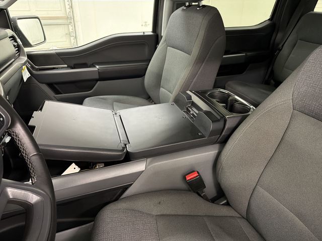 2025 Ford F-150 XLT - Photo 22