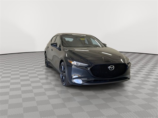 2024 Mazda Mazda3 2.5 s Premium Hatchback photo 2
