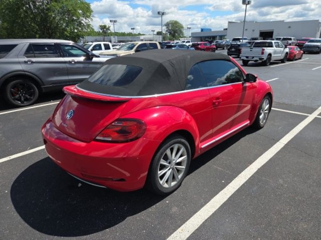 Used 2018 Volkswagen Beetle 2.0T S Convertible