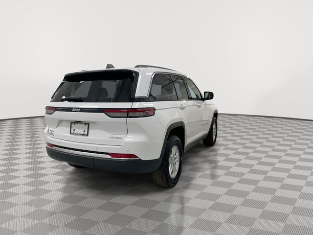 2024 Jeep Grand Cherokee Laredo - Photo 11