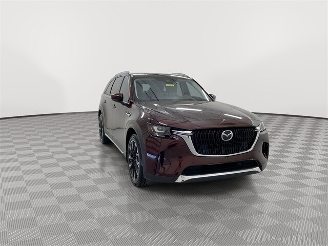 2024 Mazda CX-90 Premium photo 2