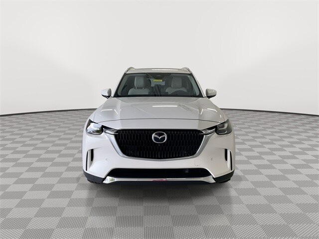 2025 Mazda CX-90 Premium Plus photo 3