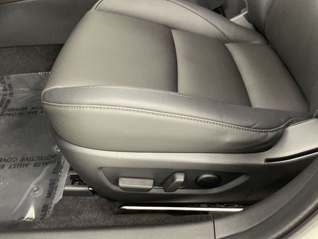 2025 Mazda CX-30 Premium - Photo 21
