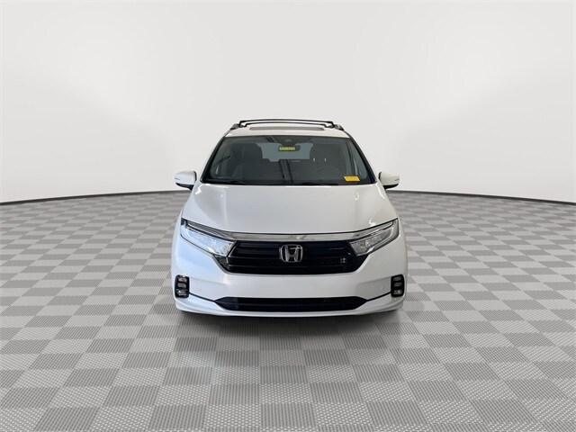 2023 Honda Odyssey Elite photo 3