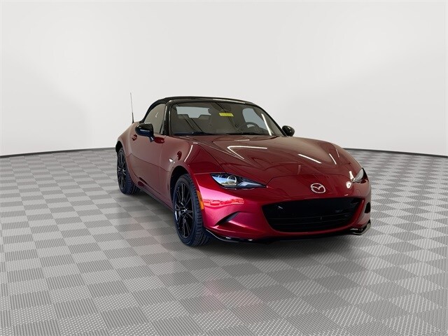 2024 Mazda MX-5 Miata Miata photo 2