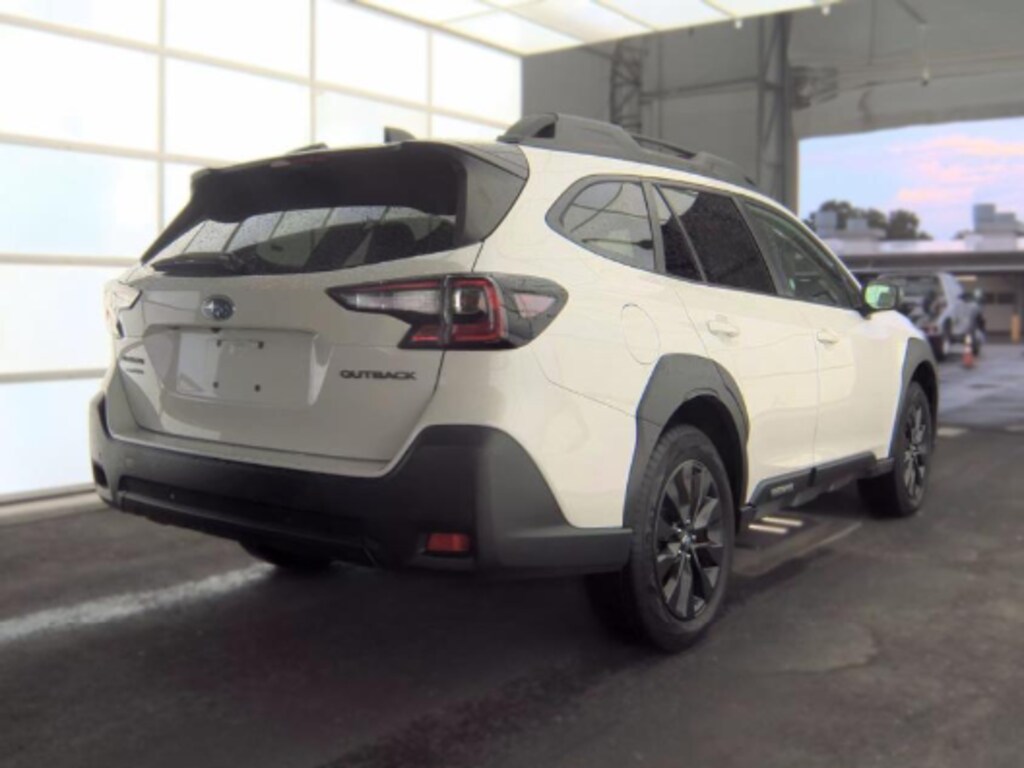 Used 2025 Subaru Outback Onyx Edition SUV