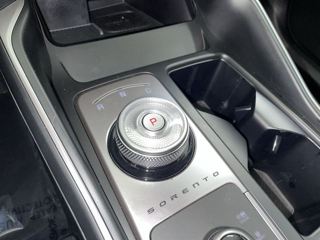 2025 Kia Sorento EX - Photo 29
