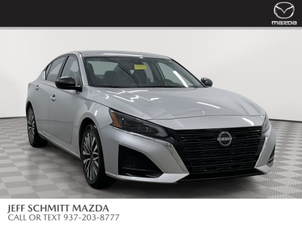 Used 2024 Nissan Altima 2.5 SV Sedan