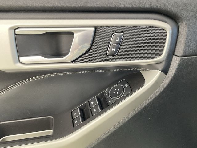 2022 Ford Explorer XLT - Photo 24