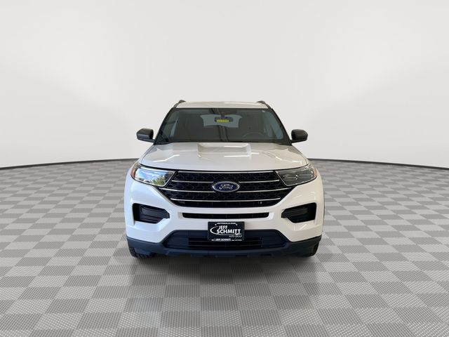 2022 Ford Explorer XLT - Photo 3