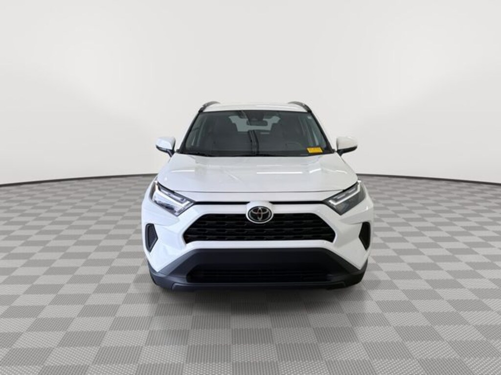 Used 2025 Toyota RAV4 Hybrid XLE SUV