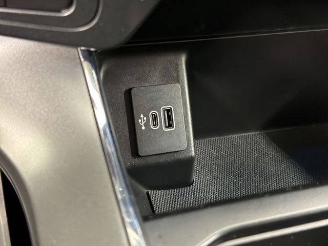 2025 Ford F-150 XLT - Photo 25