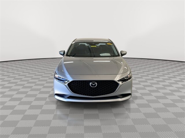 2020 Mazda Mazda3 Select photo 3