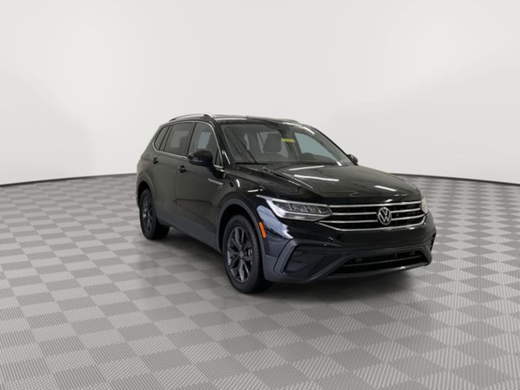 Used 2022 Volkswagen Tiguan 2.0T SE SUV