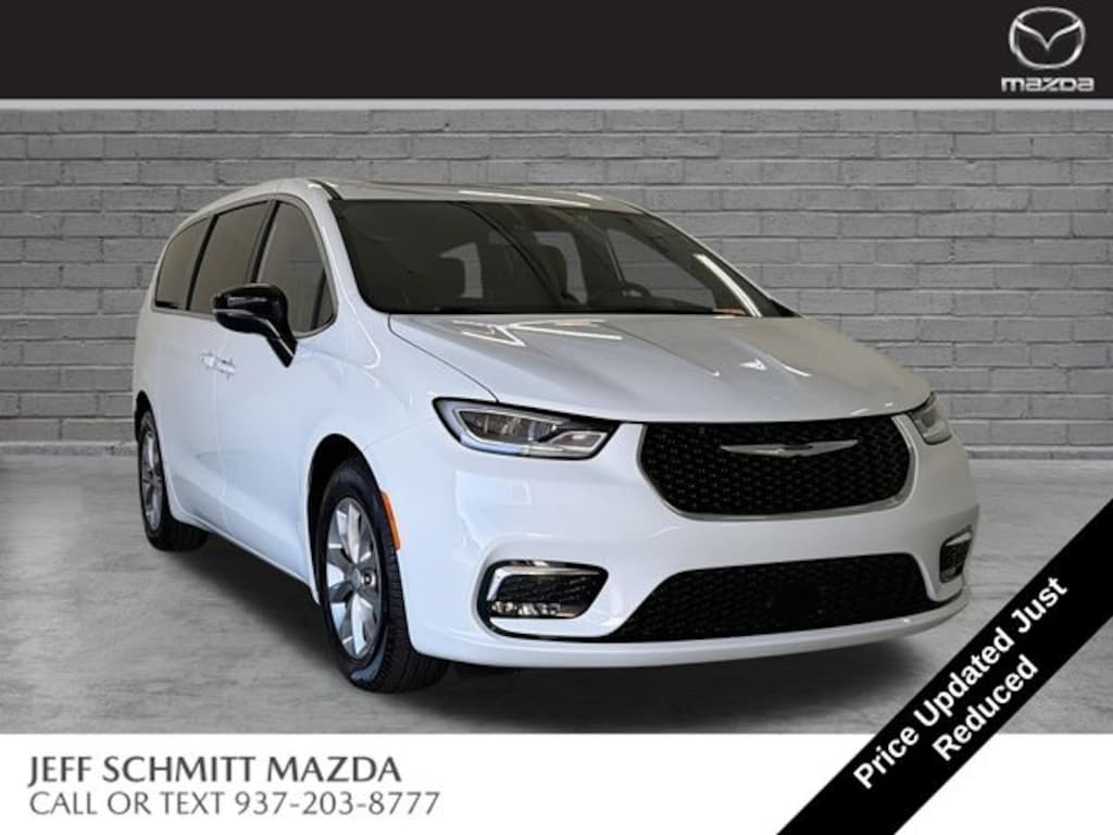 Used 2026 Chrysler Pacifica Limited Van Passenger Van