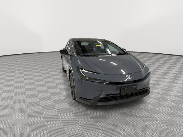 Used 2025 Toyota Prius LE Hatchback