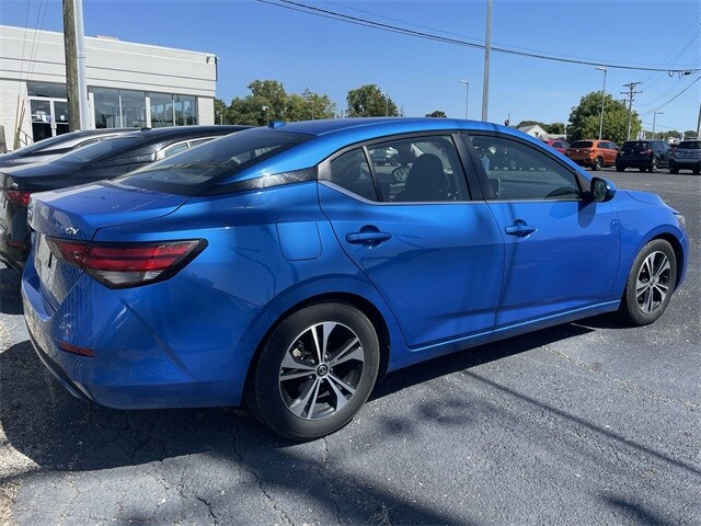 2023 Nissan Sentra SV photo 2