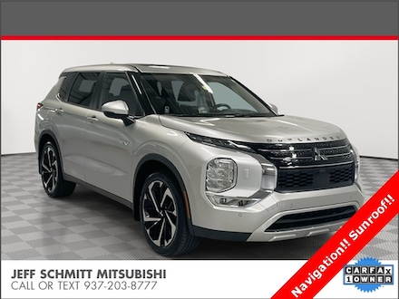 2023 Mitsubishi Outlander Plug-In Hybrid SE SUV