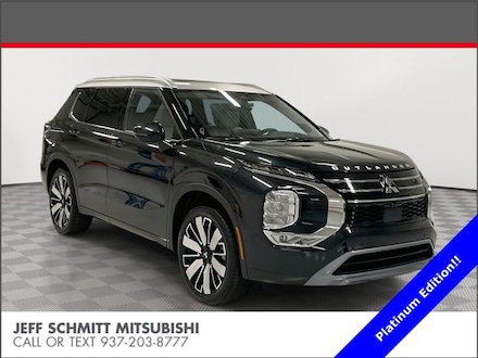 2025 Mitsubishi Outlander Platinum Edition SUV