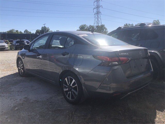 2024 Nissan Versa 1.6 S photo 3