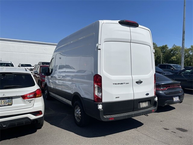 2023 Ford Transit photo 3