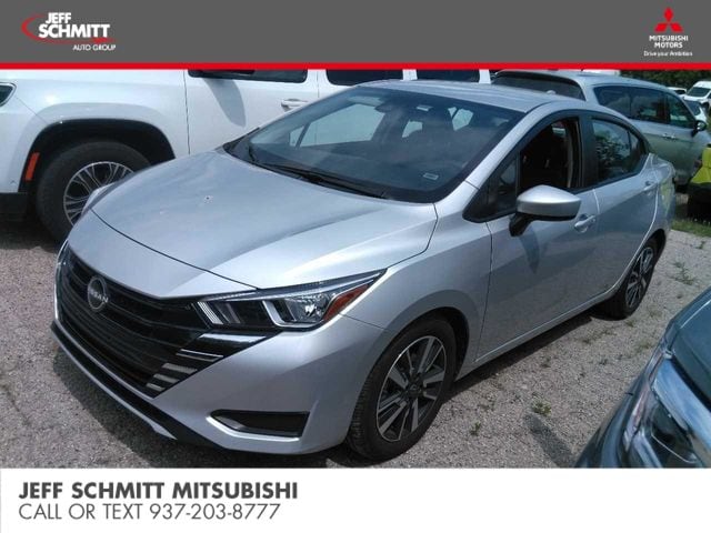 2024 Nissan Versa's photo