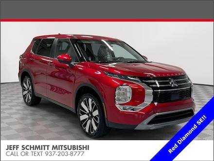 2025 Mitsubishi Outlander SE SUV