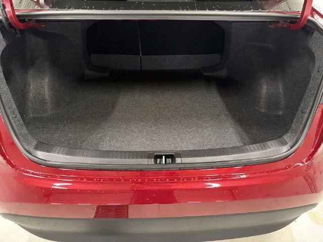 2026 Toyota Corolla LE - Photo 16