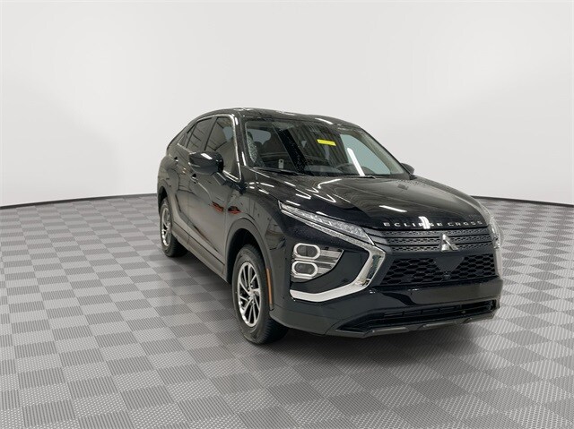 2025 Mitsubishi Eclipse Cross ES photo 2