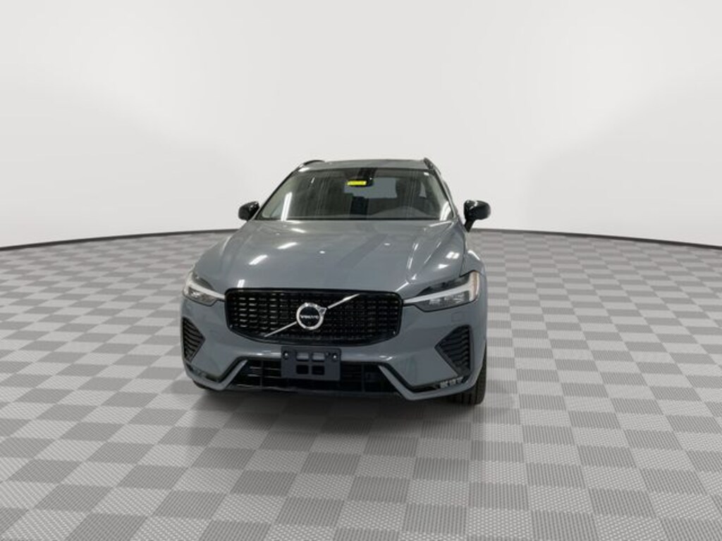 Used 2023 Volvo XC60 B5 AWD Plus Dark SUV