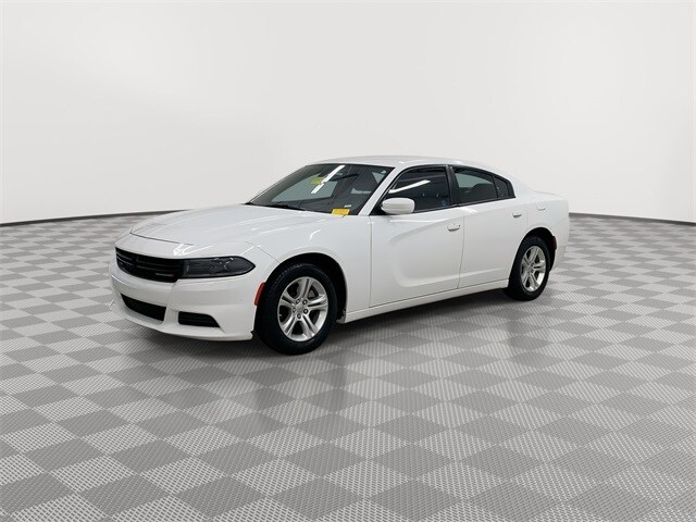 2022 Dodge Charger SXT photo 4