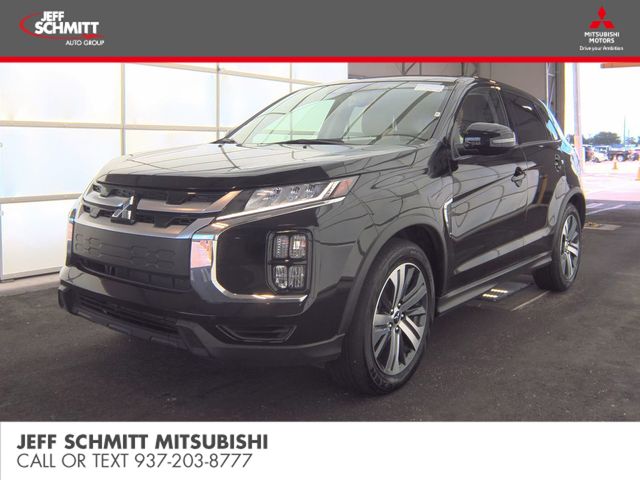 2025 Mitsubishi Outlander Sport's photo