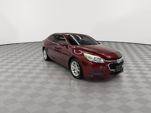 Used 2015 Chevrolet Malibu 1LT with VIN 1G11C5SL8FF210957 for sale in Fairborn, OH