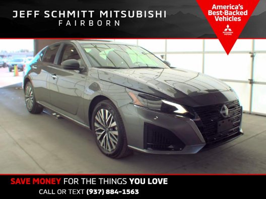 Used 2025 Nissan Altima SV Sedan