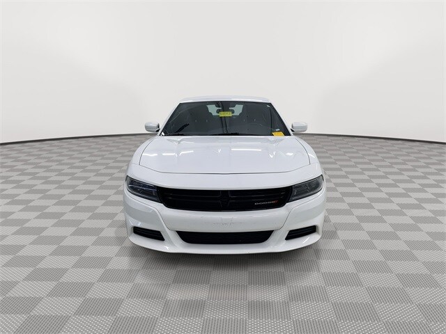 2022 Dodge Charger SXT photo 3