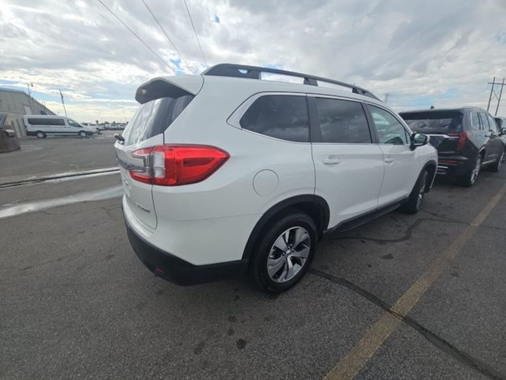 Used 2025 Subaru Ascent Premium 7-Passenger SUV