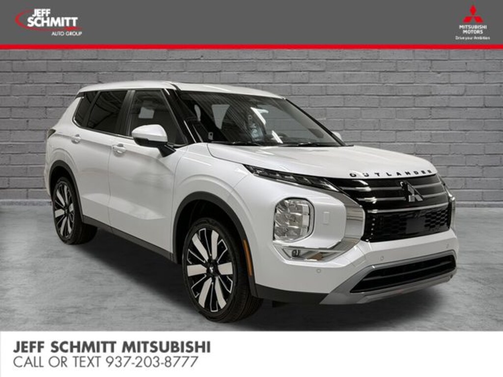 New 2026 Mitsubishi Outlander SE SUV