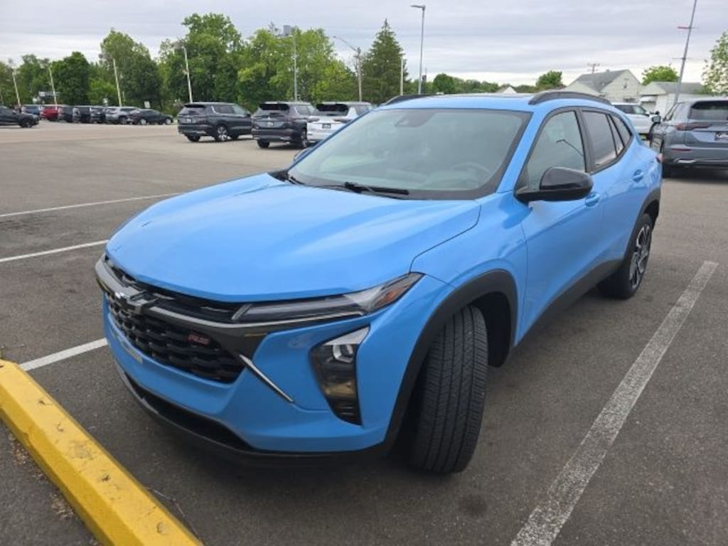 Used 2024 Chevrolet Trax 2RS SUV