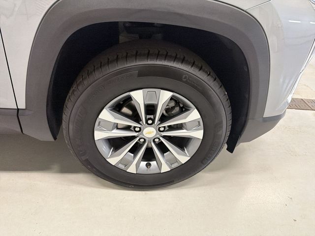 2025 Chevrolet Equinox LT - Photo 14